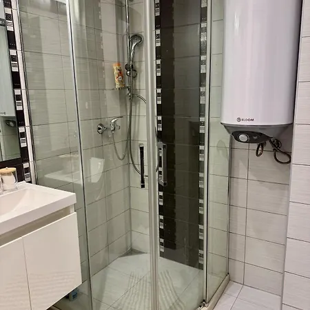 Spacious And Stylish Near The Center Varna